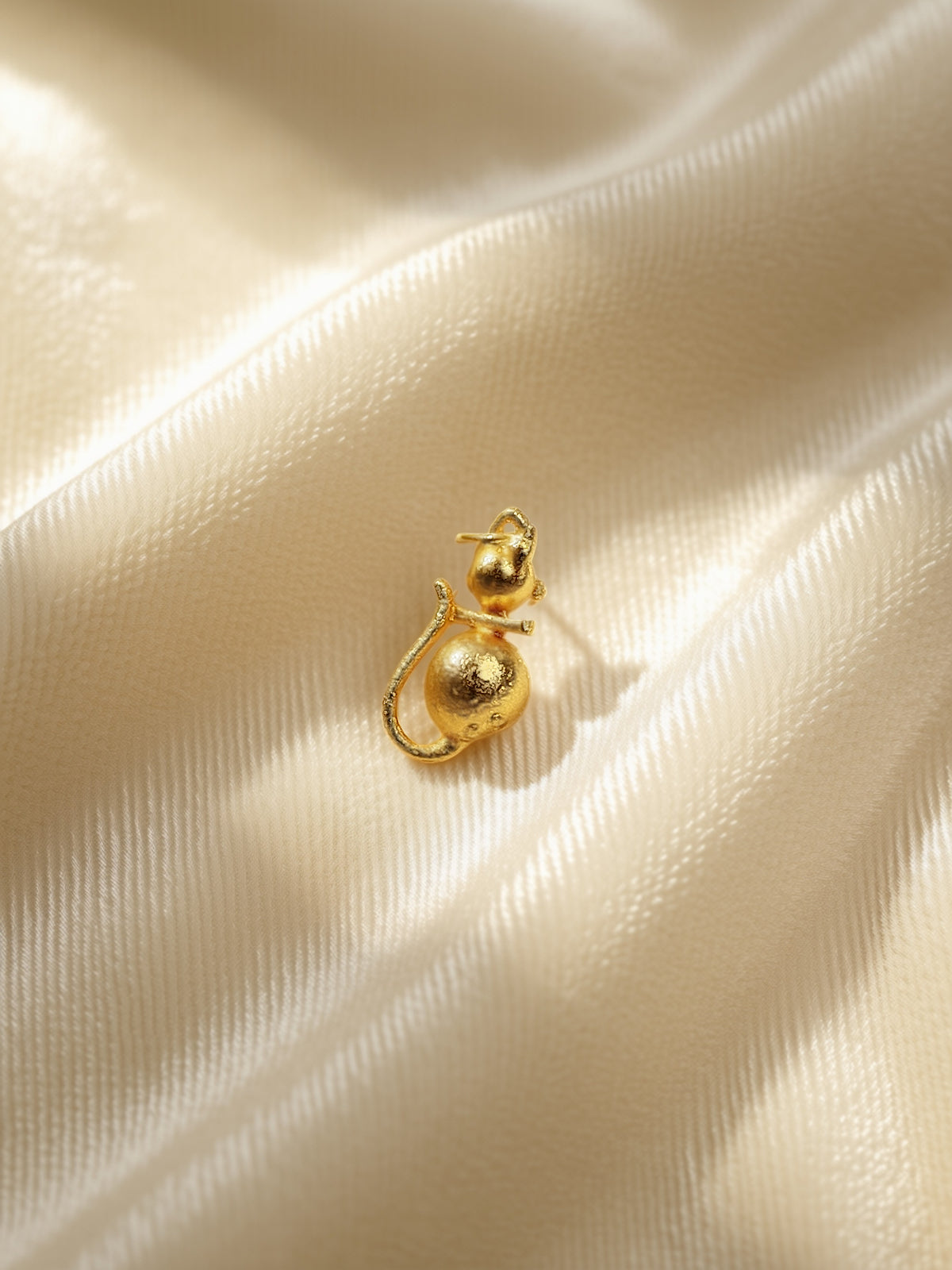 Cat Pendant